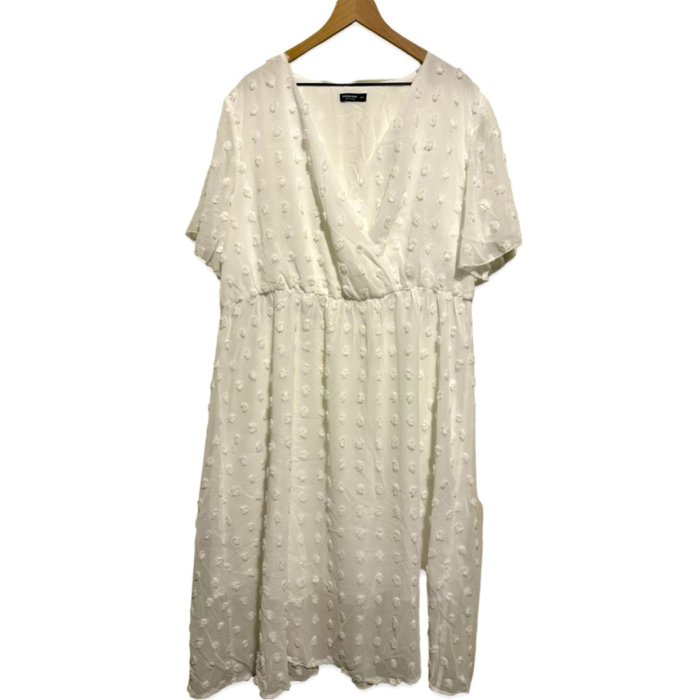 Swiss Dot Contrast Lace V-Neck Dress